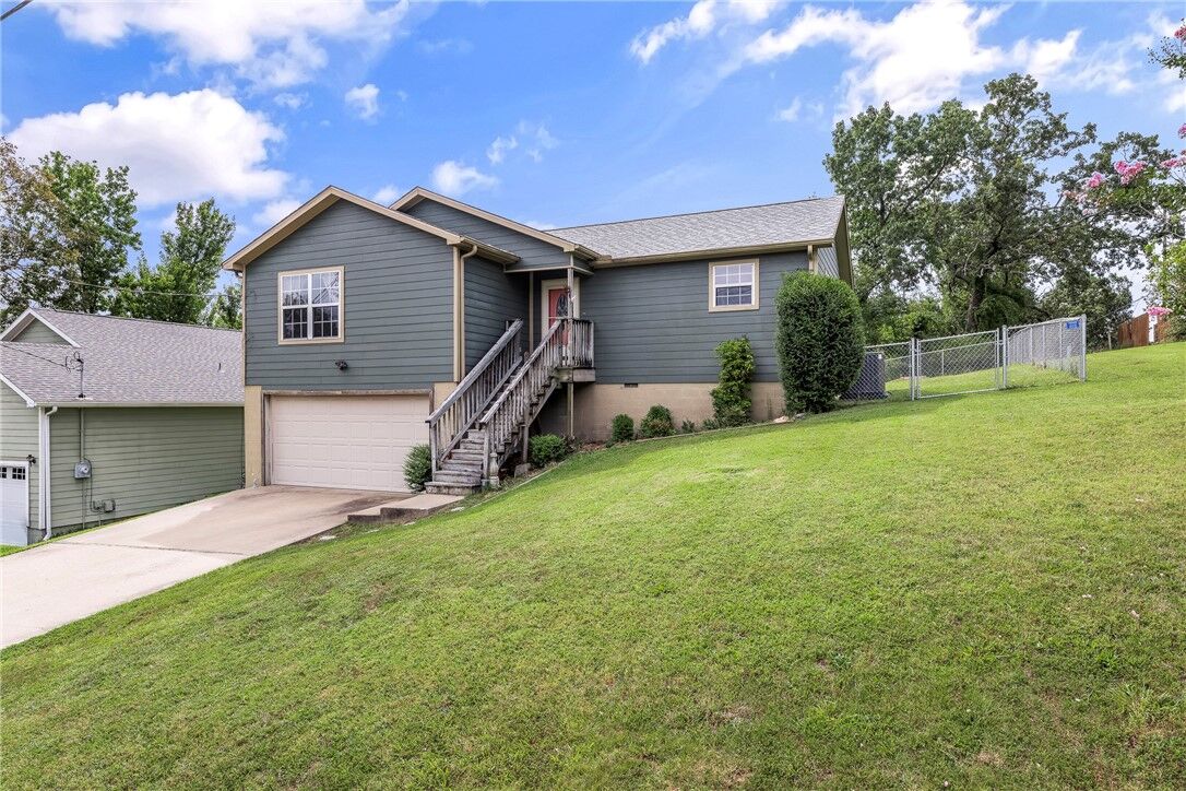 Property Photo: 8002 Pine Lane AR 72756