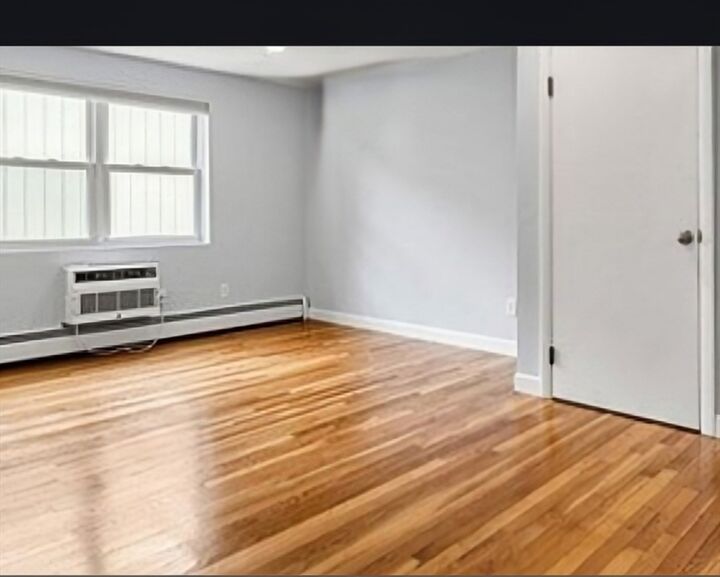 Property Photo: 31 Montvale Ave 8 MA 01801