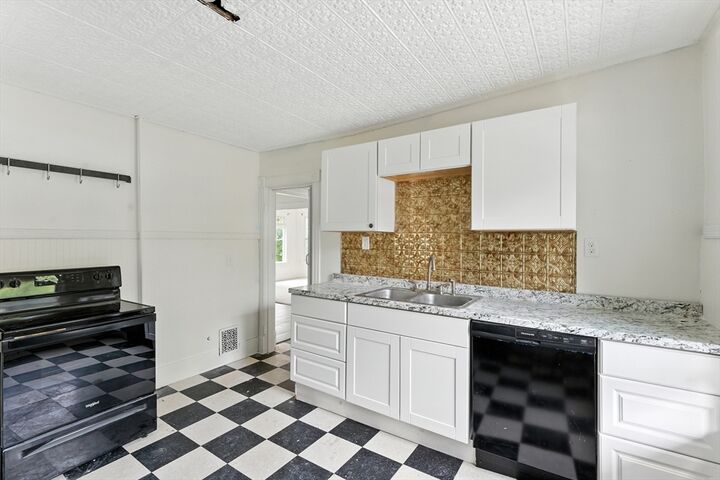 Property Photo: 127 Pineywoods Ave 2 MA 01108