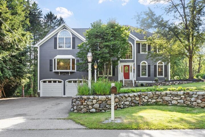 117 Hidden Rd  Andover MA 01810 photo
