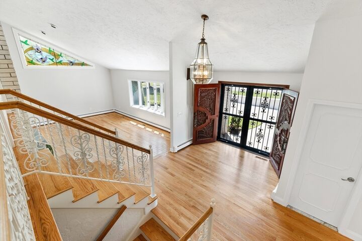 Property Photo: 5 Azalea Rd MA 01890