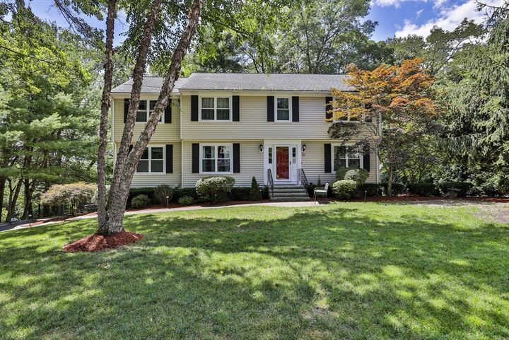 Property Photo:  22 Cathedral Cir  NH 03063 