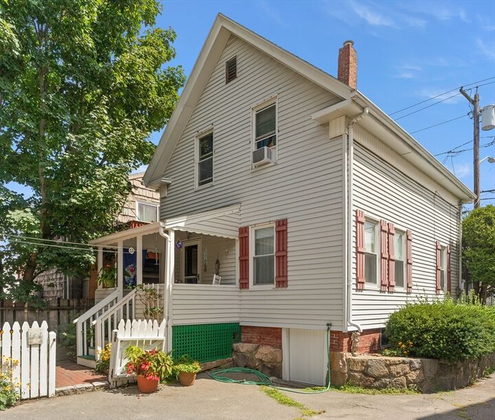 56 Washington Street  Gloucester MA 01930 photo