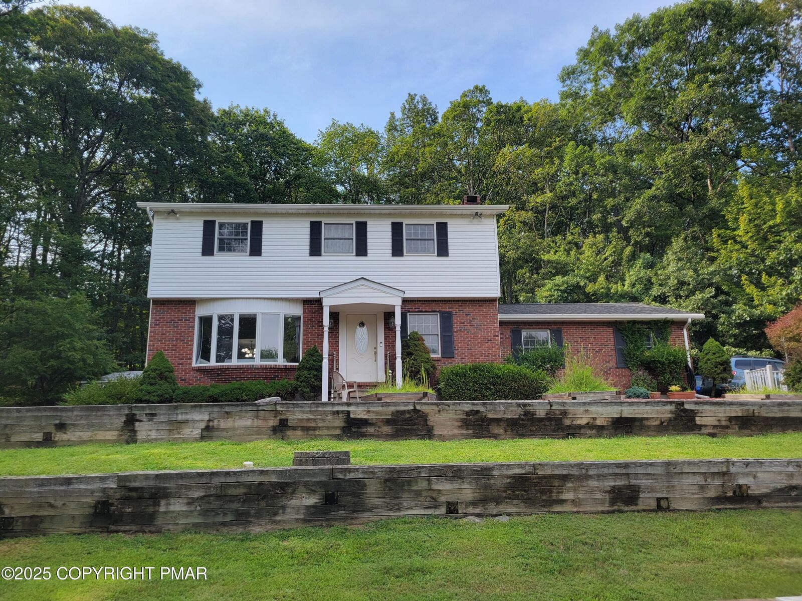 Property Photo: 107 Gregory Court PA 18360