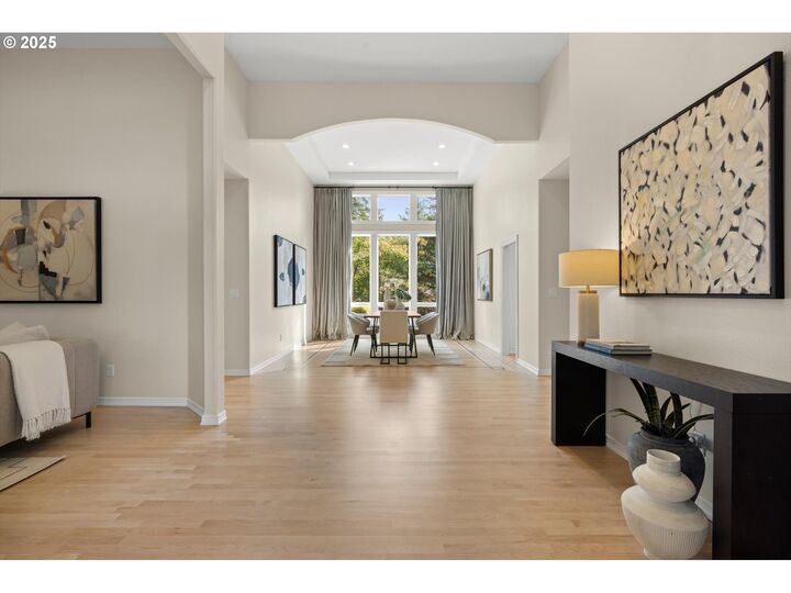 Property Photo: 1357 NW Benfield Dr OR 97229