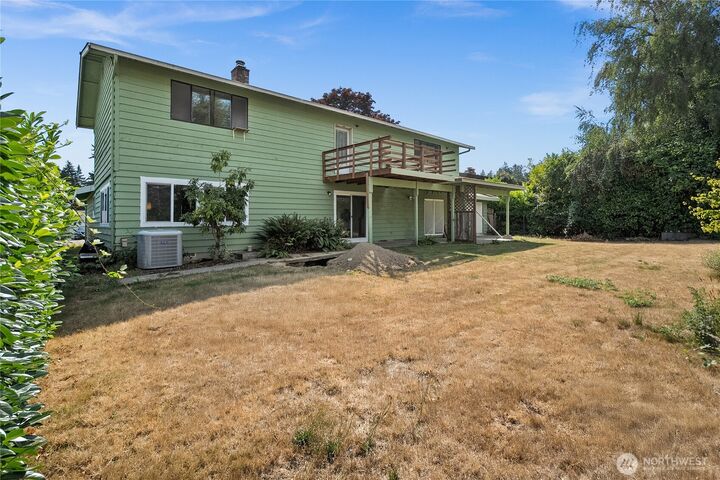 Property Photo: 3868 Pinecone Drive E WA 98310