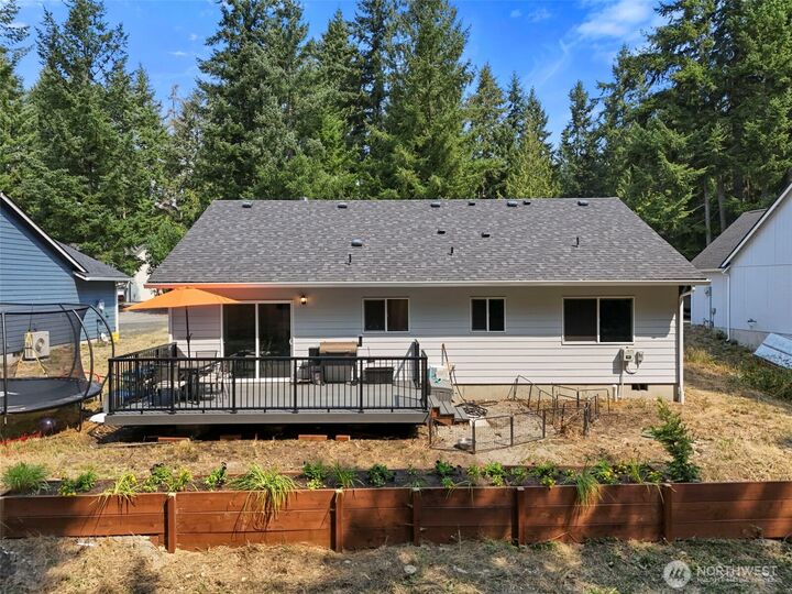 Property Photo: 18817 Rampart Drive SE WA 98597