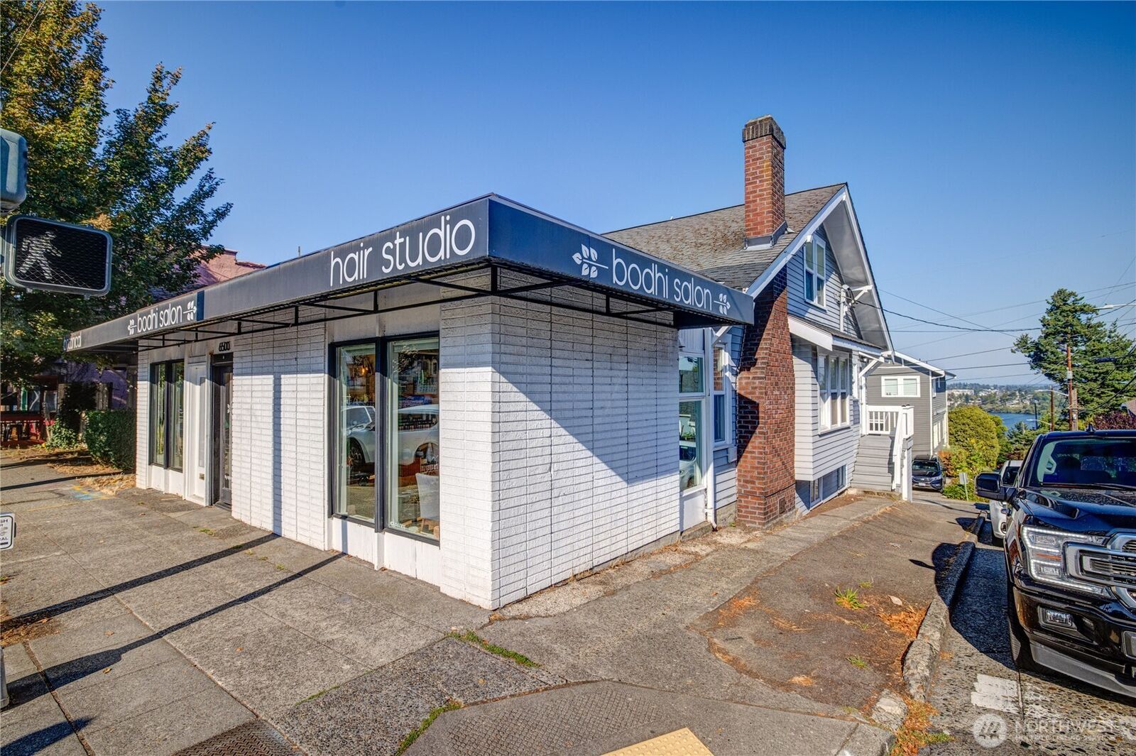 Property Photo: 6500 Phinney Avenue N WA 98103