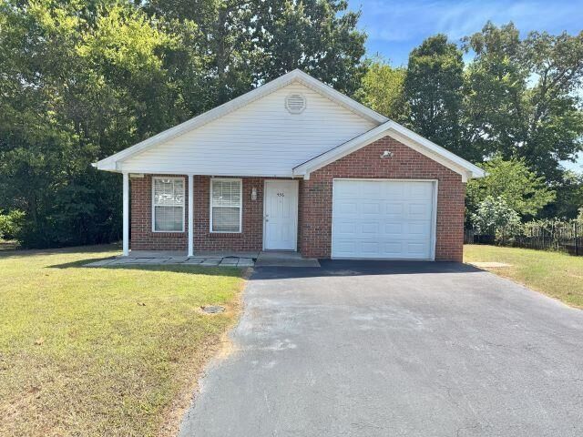 Property Photo:  436 Catalpa Circle  KY 42104 