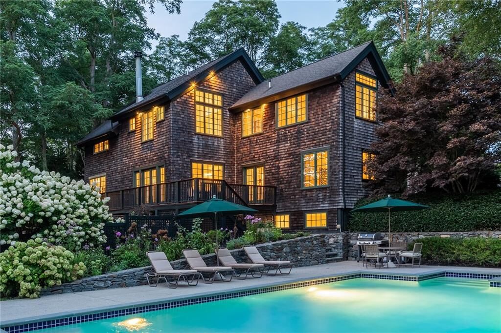 Property Photo: 72 Summerfield Lane RI 02842