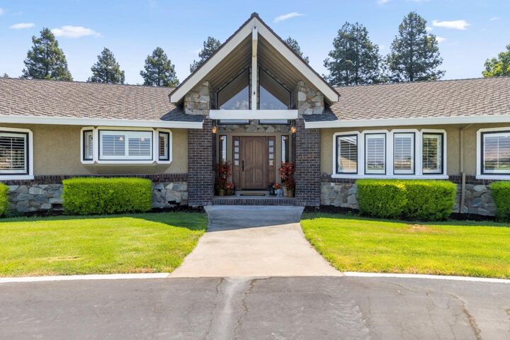 Property Photo: 7096 Holsclaw Road CA 95020