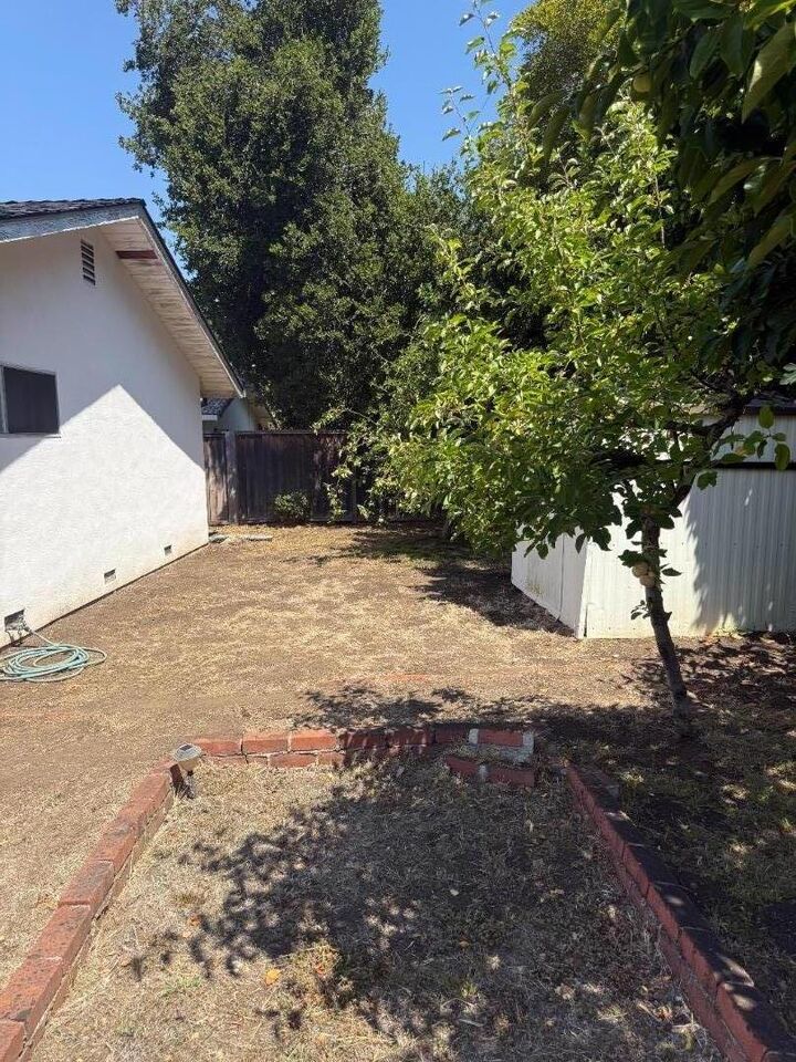 Property Photo: 315 West Meadow Drive CA 94306