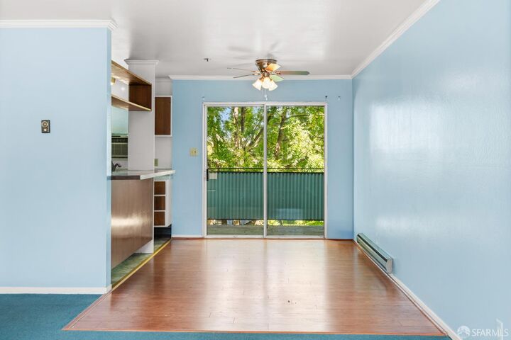 Property Photo: 464 Clinton Street 309 CA 94062
