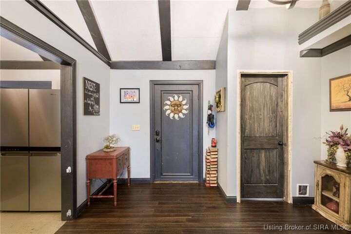 Property Photo:  1104 Seatick Road  IN 47163 