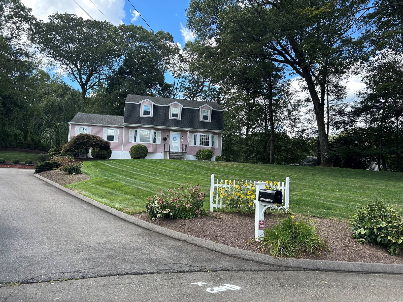 Property Photo: 17 Westminster Court CT 06461