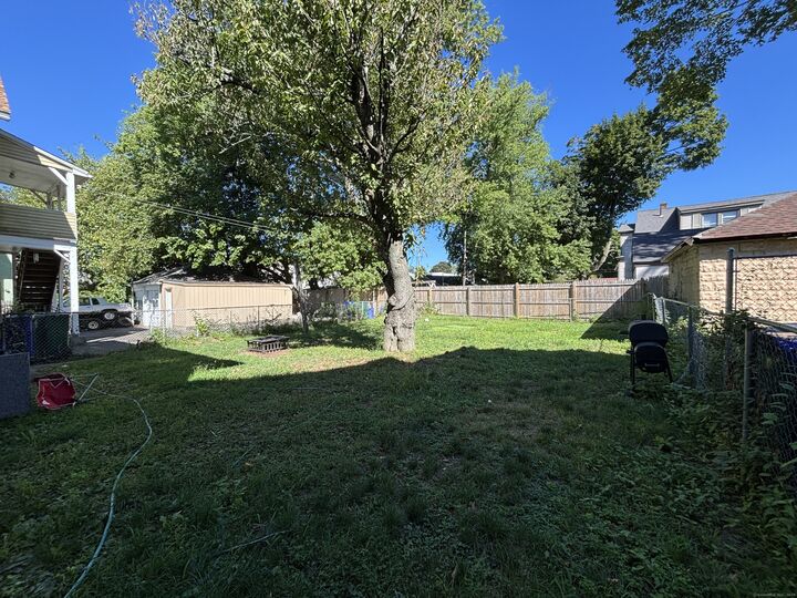 Property Photo: 334 Hollister Street 2 CT 06615
