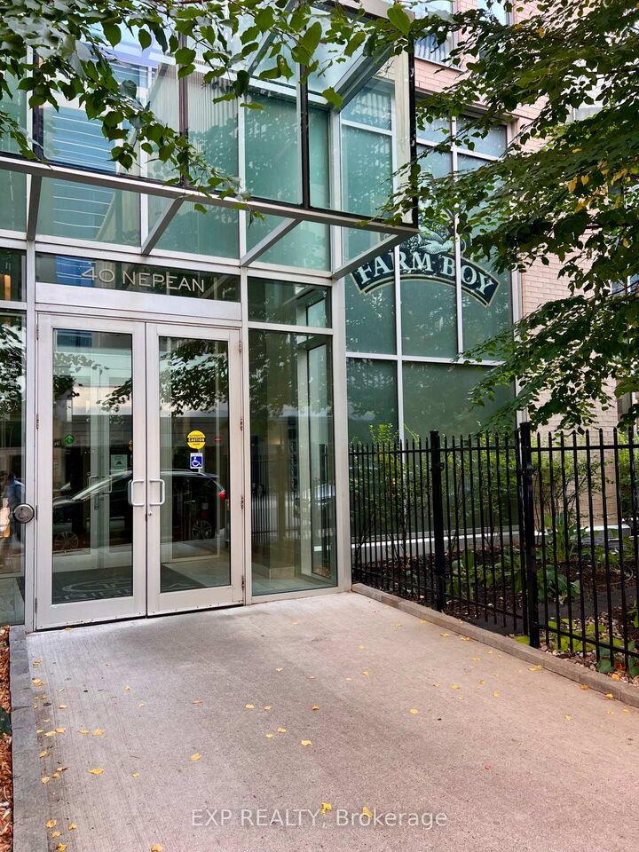 Property Photo: 40 Nepean Street 2001 ON K2P 0X5