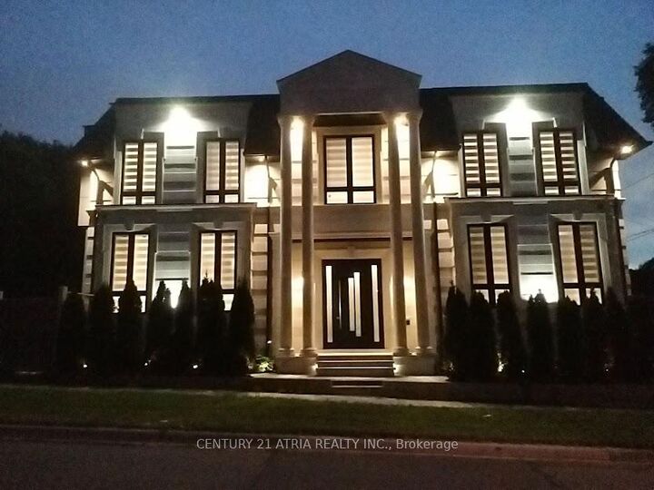 225 Northwood Drive  Toronto ON M2M 2K5 photo