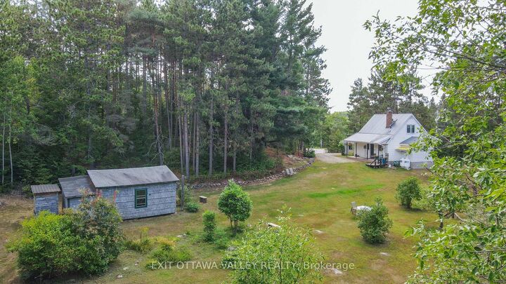 Property Photo: 19902 Hwy 60 Highway ON K0J 1B0
