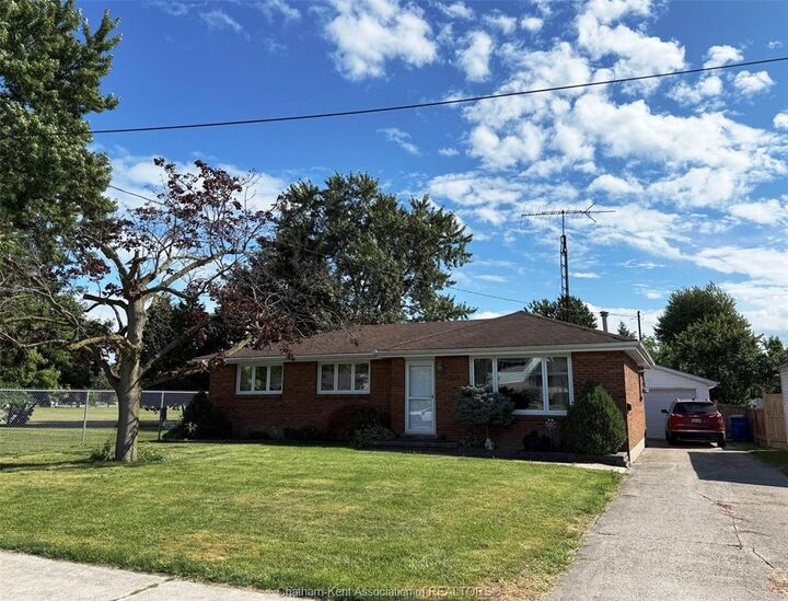 Photo de la propriété:  197 Turnbull Avenue  ON N8A 2M8 
