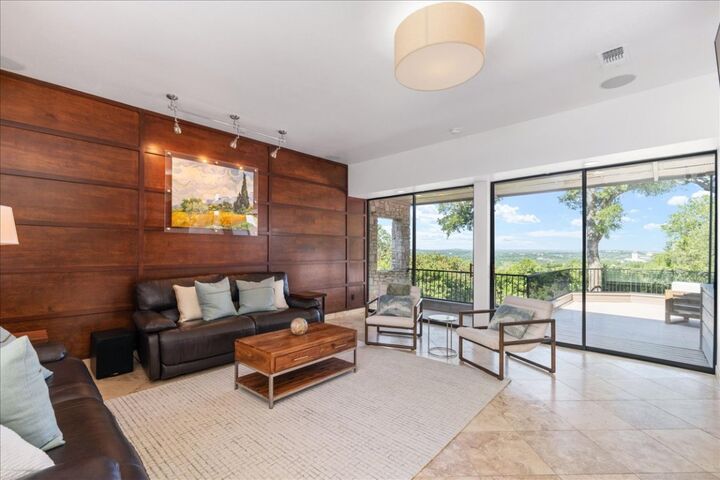 1306 Quaker Ridge Drive  Austin TX 78746 photo