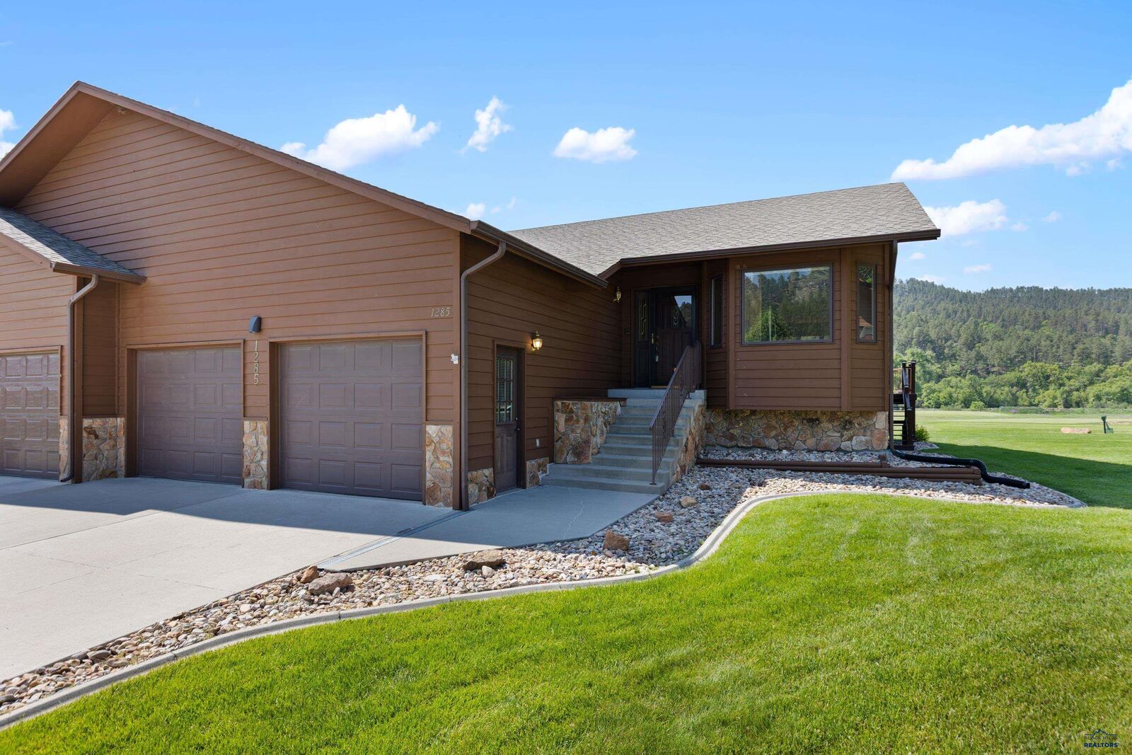 Property Photo:  1285 Duffer Dr  SD 57702 