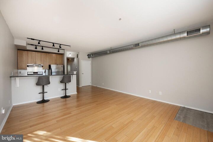 Property Photo:  182 Gay Street 502  PA 19128 
