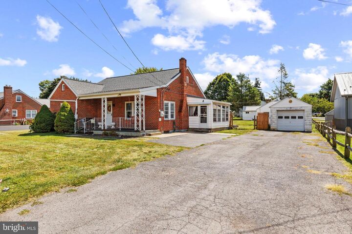Property Photo: 312 East Avenue PA 17225