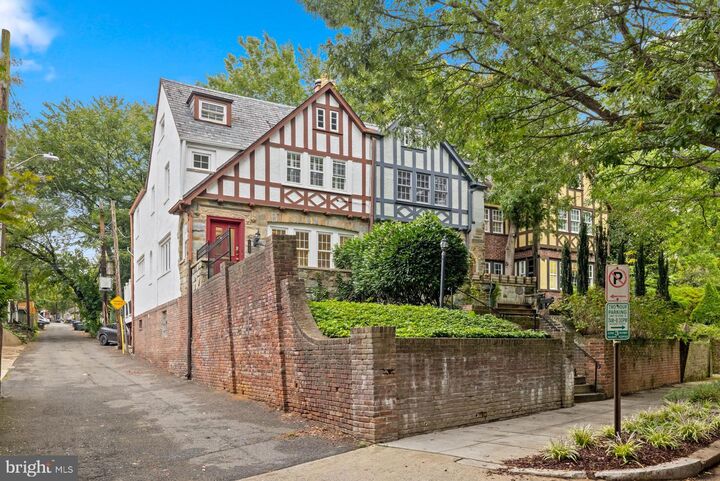 Property Photo:  1628 44th Street NW  DC 20007 
