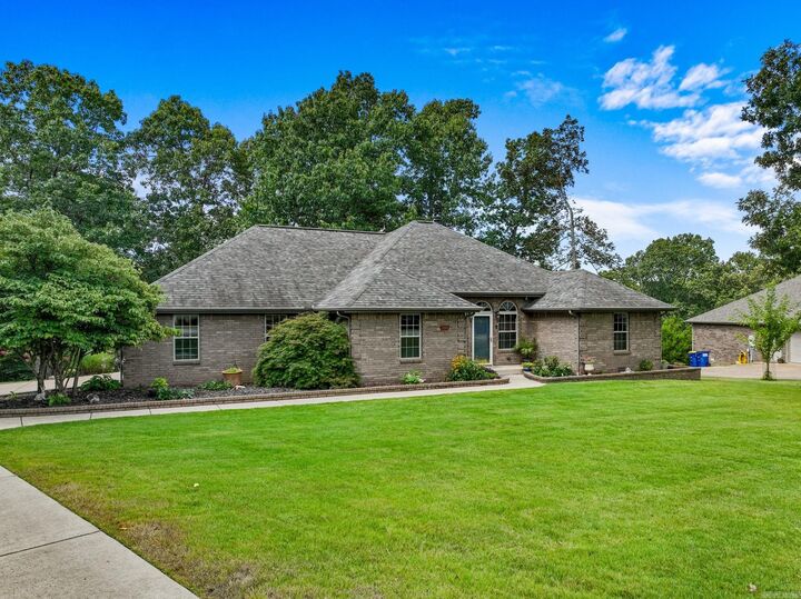 Property Photo: 198 Breckenridge Court AR 72653
