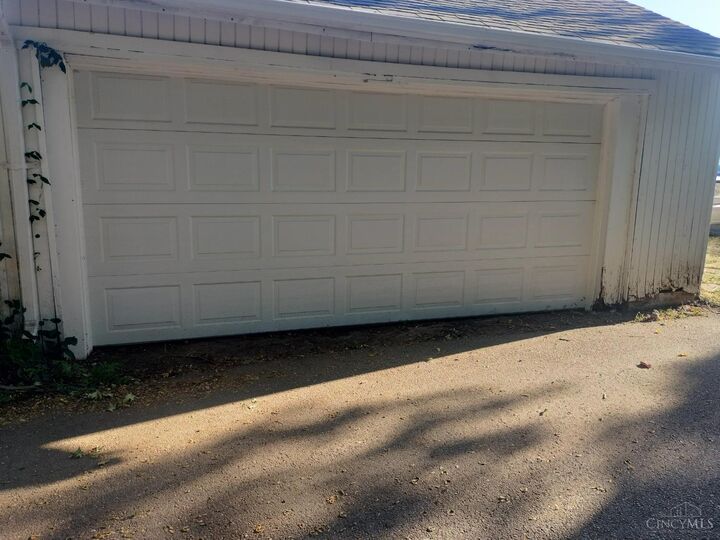 Property Photo:  1108 Grand Boulevard  OH 45011 