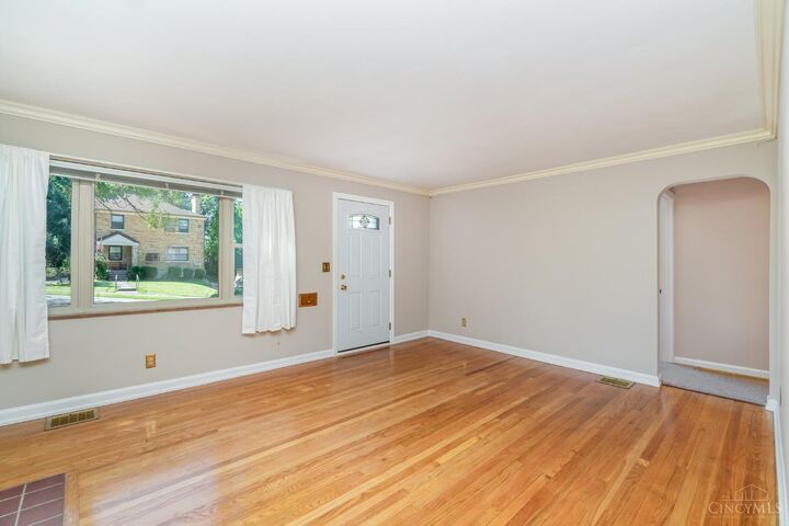 Property Photo: 4136 St Lawrence Avenue OH 45205