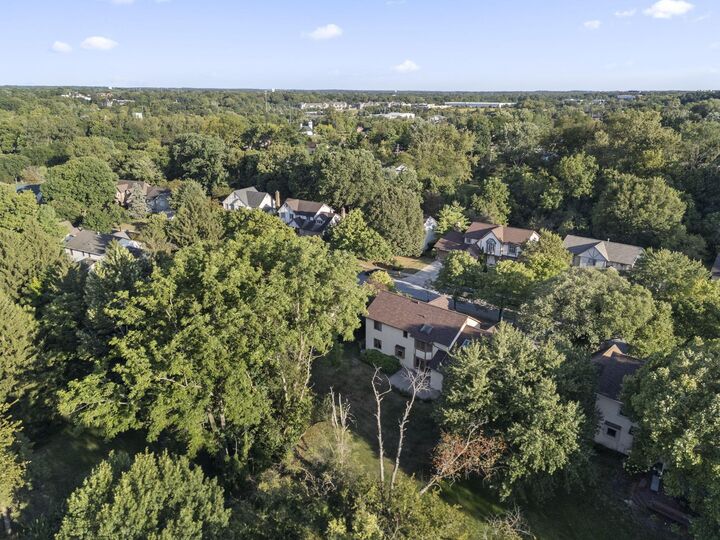 Property Photo:  658 River Trace  OH 43081 