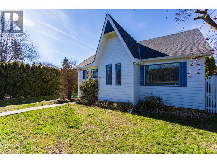 Property Photo: 2422 Richter Street BC V1Y 2P6