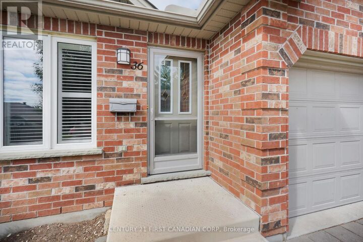 Property Photo: 43 Capulet Walk 36 ON N6H 5V5