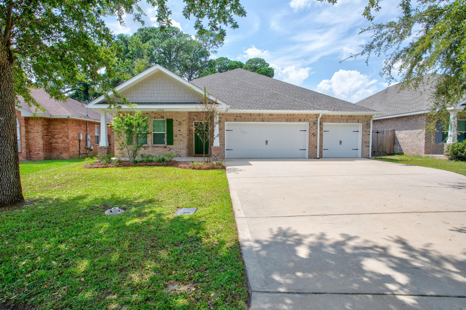 Property Photo: 1756 Thomas Street FL 32578