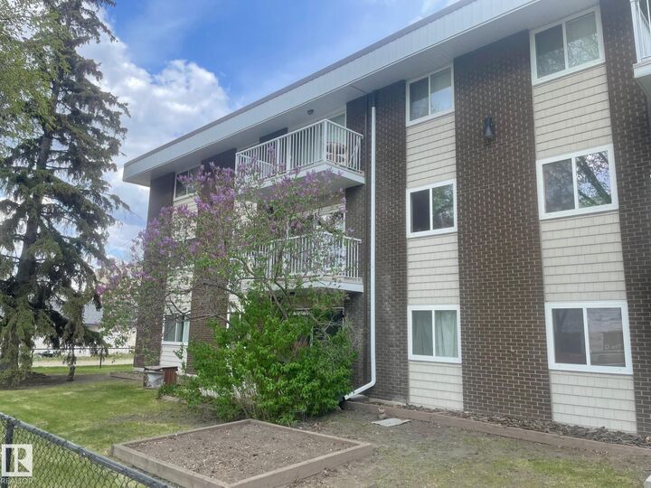 Property Photo: 10835 114 Street NW AB T5H 3K3