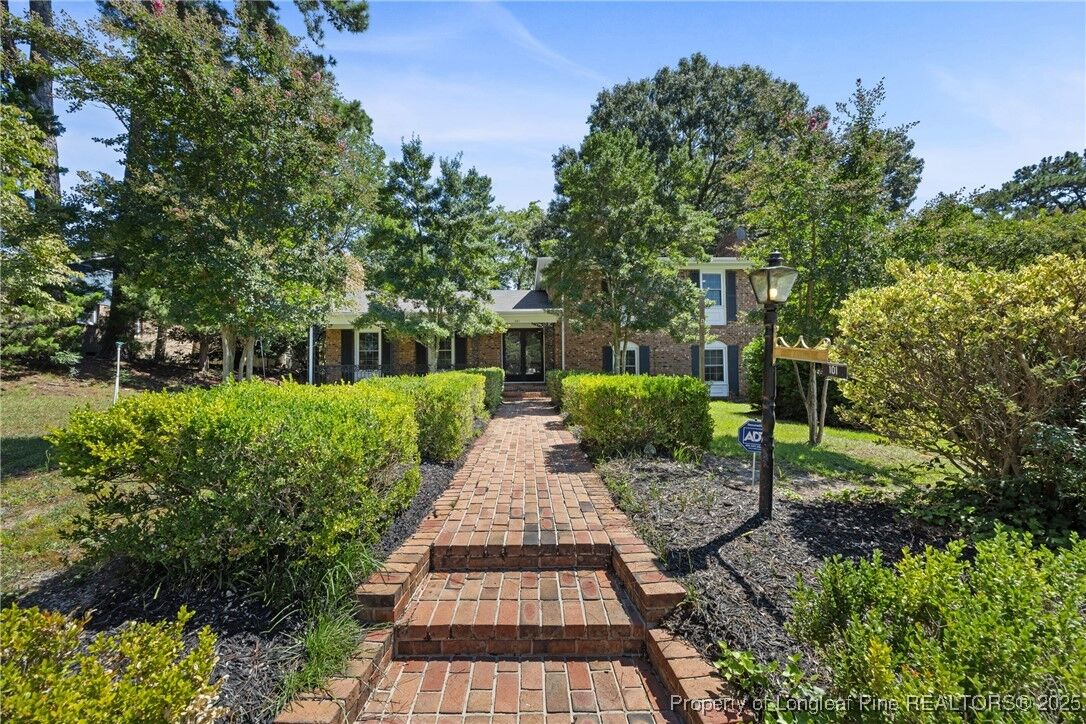 Property Photo:  101 Cromwell Avenue  NC 28311 