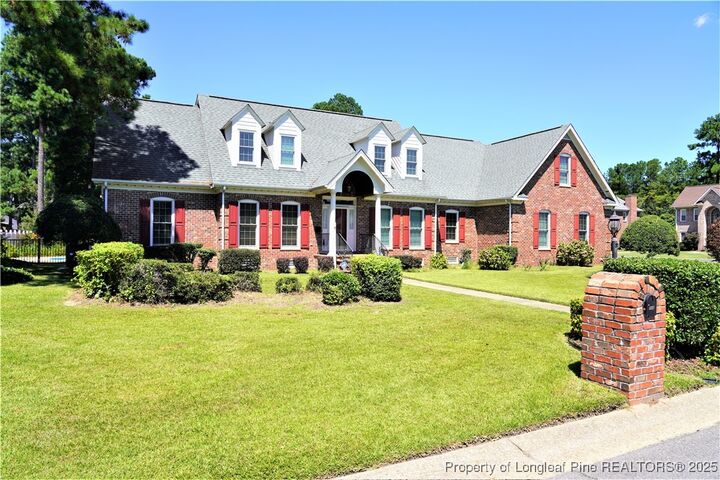 Property Photo:  568 Broyhill Road  NC 28314 