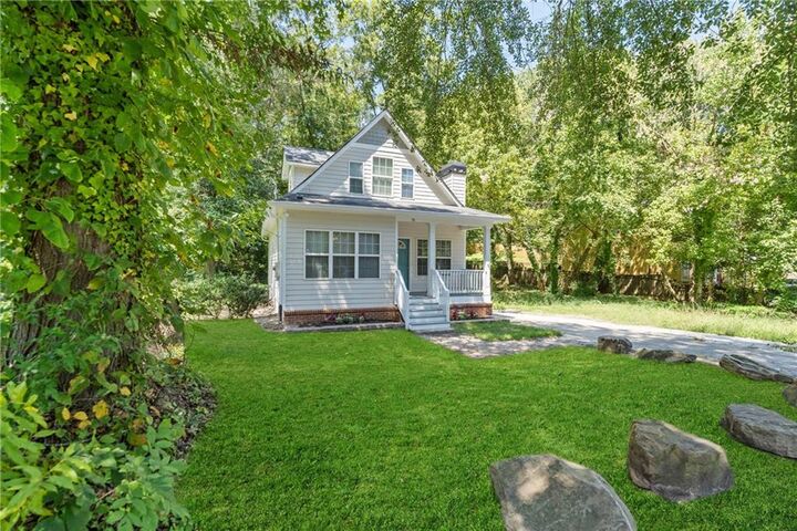 Property Photo: 75 Johnson Road NW GA 30318