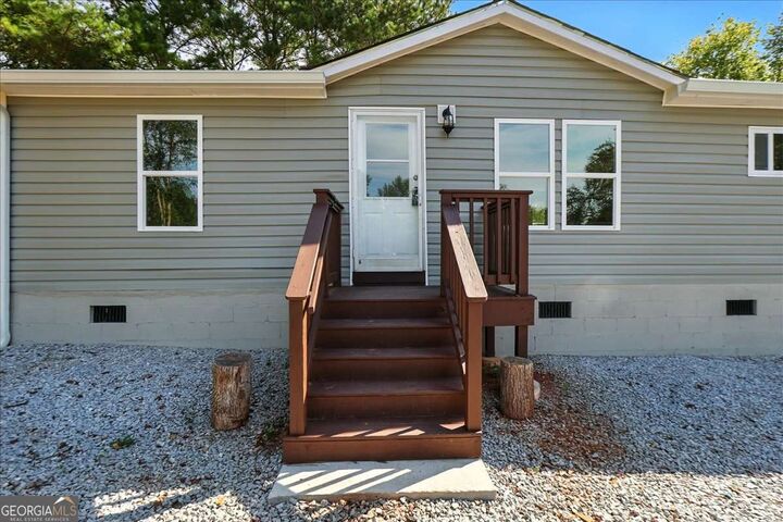 Property Photo:  285 Trotters Way  GA 30549