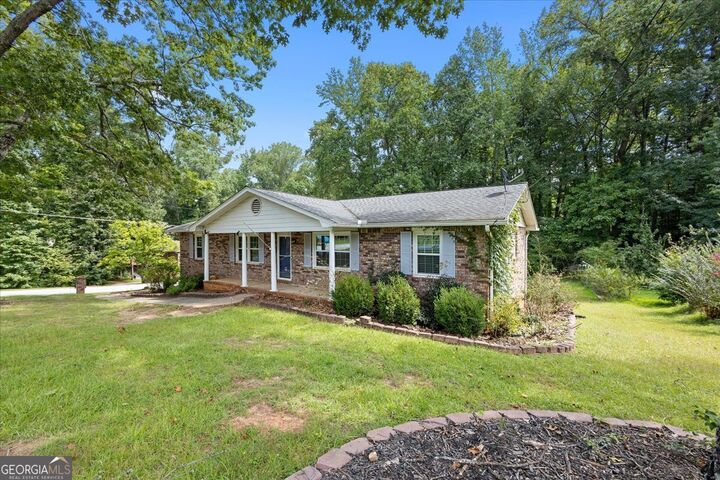 Property Photo: 5571 Christi Drive GA 30135