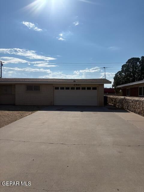 Property Photo: 2921 Fir Street TX 79925