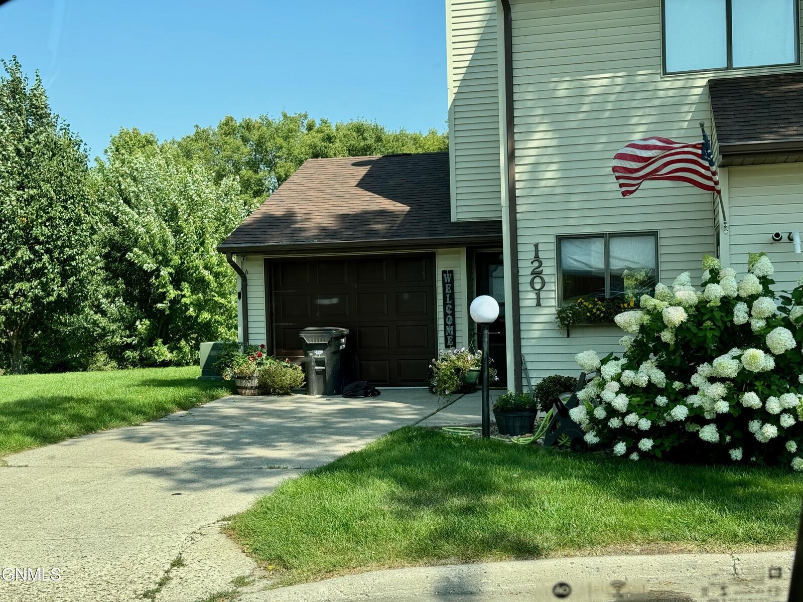 Property Photo:  1201 2nd Avenue SW  ND 58401 