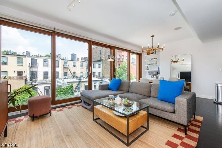 Property Photo: 54 Bright St 4 NJ 07302