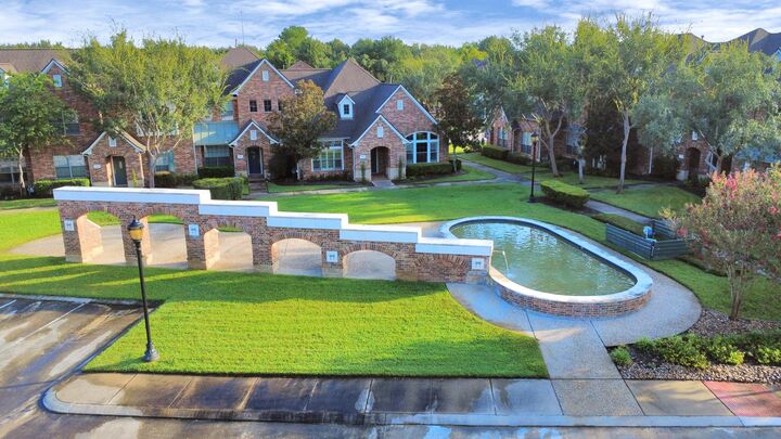 Property Photo: 17703 Skyline Arbor TX 77094
