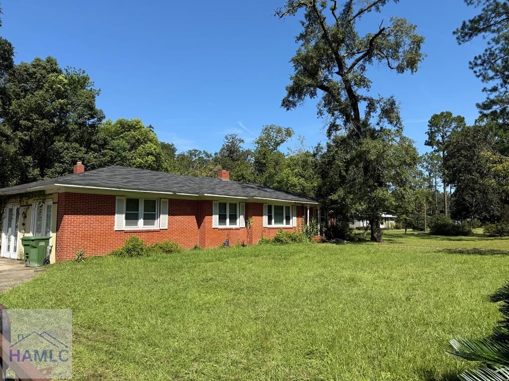 Property Photo:  524 Old Waynesville Road  GA 31546 