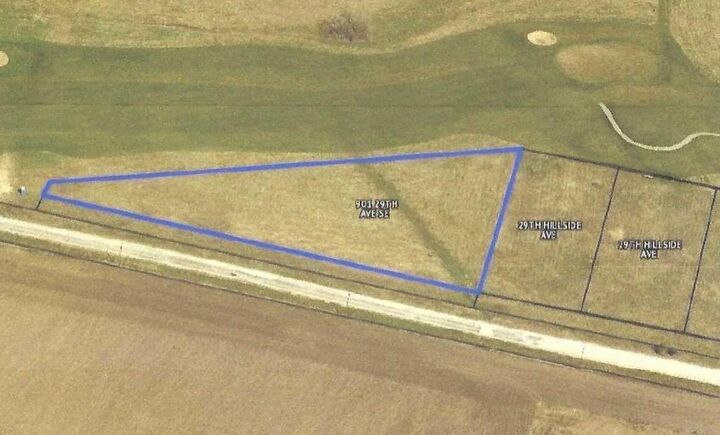 901 SE 29th Avenue  Waverly IA 50677 photo