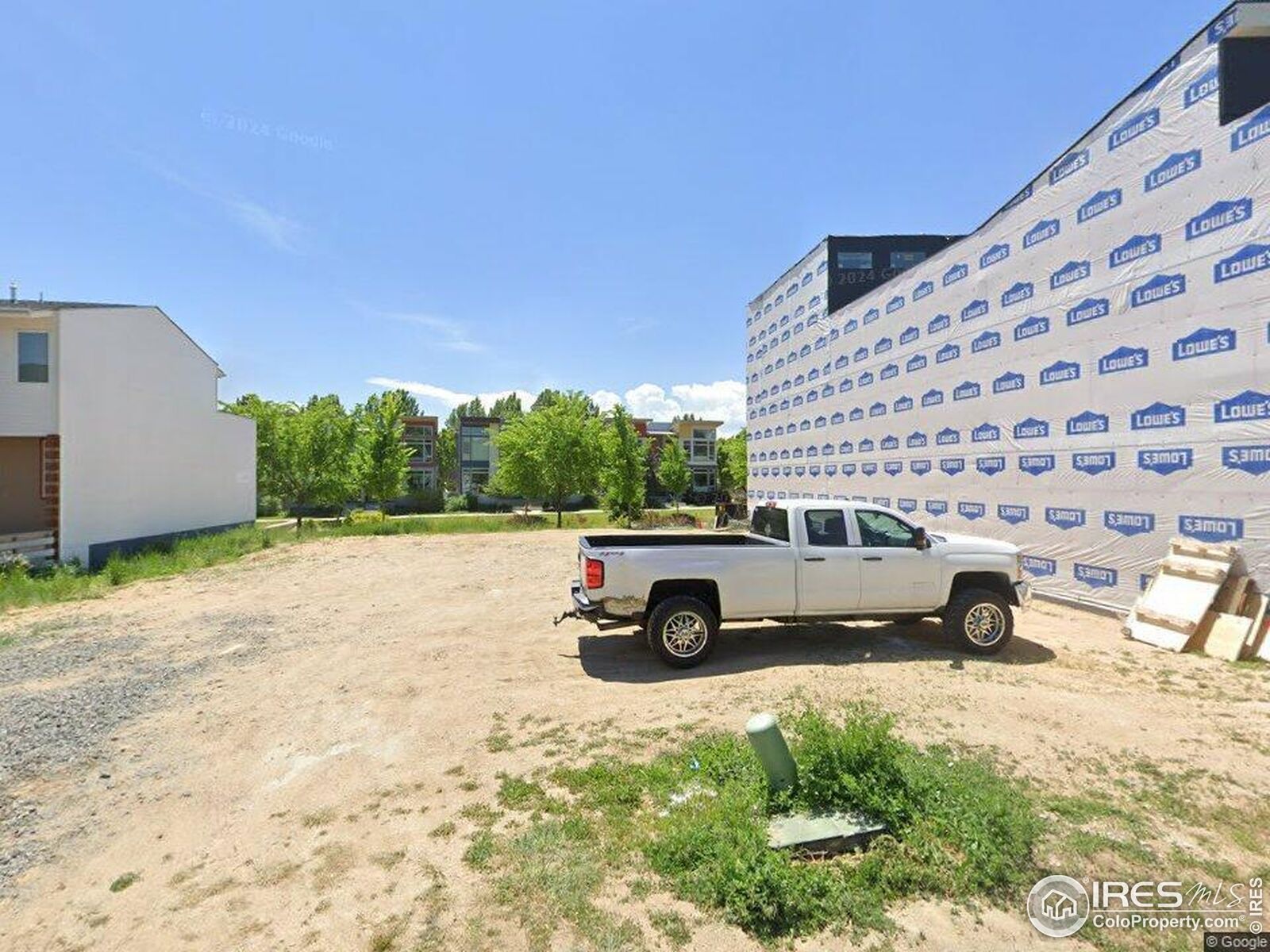 Property Photo: 905 Tempted Ways Dr CO 80504