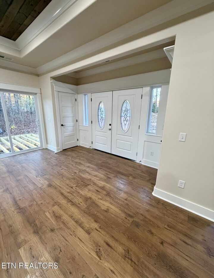 Property Photo: 414 Beachwood Drive TN 38558